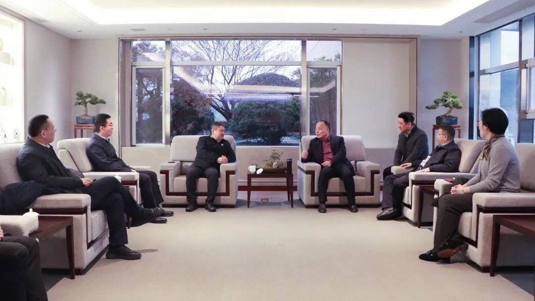 17389141172680779301080_609